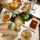 회뜨는중영종운서점 | 파라다이스시티맛집 잭슨클럽하우스 파이브치즈피자 클럽하우스프라이즈 감튀 맛나요