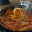 옛날김치돼지찌개 이미지