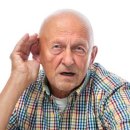 100세 보청기 이미지