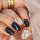 네일(Nail) 이끌림