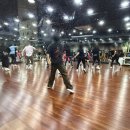 파워UP 줌바 댄스 이미지