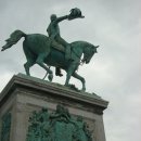 룩셈부르크 3 - 절벽 위에 벤첼의 고리 성벽을 보다!