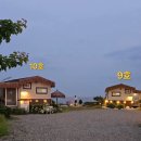 푸른고래 카라반 캠핑 이미지