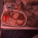 322 | 두바이 항공권 에미레이트 항공 이코노미 솔직 후기 EK322 323 좌석 서비스 기내식