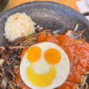 돌위에짜장