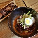 설쌈냉면 이미지