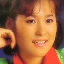 나무와 새 이미지