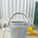 쁘띠플로