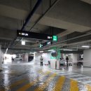 지하주차장 이미지
