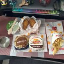 롯데리아 대구성당DT점 | 롯데리아 에그 김치불고기버거 후기