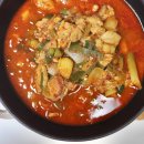 찌개용 돼지고기 요리 와촌 돼지찌개 레시피 앞다리살 삼겹살 돼지 짜글이 찌개