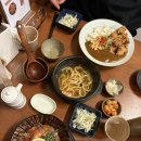 오늘은 카레 미사점 | 미사 맛집 하쿠야 - 사케동 연어 카레 덮밥 죄다 존맛 (Feat. 서비스 우동이 미친놈이세요..🥴)