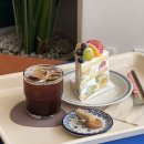 프리퀀트 | 세종 느좋 카페 추천 • 프리퀀트 • 디저트맛집 • 생크림 과일케이크, 에그타르트, 롱블랙 디카페인