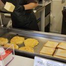 윤토스트 이미지