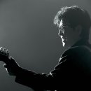 부여(임천)-14 | 조용필, 창법 특징, 흉성(Chest Voice) 기반의 강한 발성, 정교한 '꺾기' (요성/Tremolo)