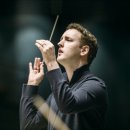 화요문화산책_<ARTIST STORY ? 움직임의 편지, 그날 밤> | 서울시향 2018 올해의 음악가 이안 보스트리지 ①, ② : 깊은 밤하늘이 초대장을 보냈다