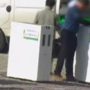 높은분 모시고 의전하다가 황새 죽였답니다. 이쯤이면 동물학대 아닌지. 이미지