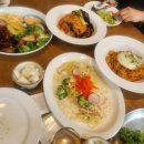어글리 더클리