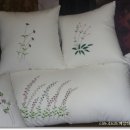 야생화 자수 이미지