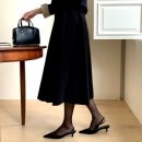 7566 | 겉기모 뒷밴딩 플리츠 롱 스커트 sk7566으로 겨울 코디 걱정 끝!