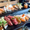 윤초밥 앞 이미지