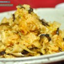 간단한 손님 접대 요리...묵은지 김치 버섯밥 이미지
