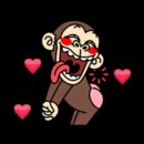 두배로할인마트 | 눈 마주치면 인형 뽑는 병