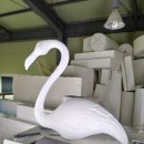 학 조형물 이미지