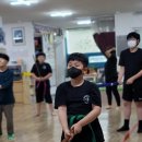 마음의 근육을 키워 건강의 삶, 행복한 삶 이미지