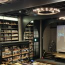 서울 무료 실내데이트 | 'CGV 명동역 씨네라이브러리' 북카페 후기