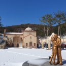 태양의 후예 동상 이미지