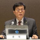 Weak won fuels inflation, deepens economic polarization 원화약세로 인플레이션, 경제양극화 이미지