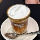 현대 | 여의도 더현대 마일스톤 커피 후기, 비엔나커피 아몬드라떼 웨이팅 리뷰