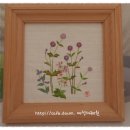 야생화 자수 이미지