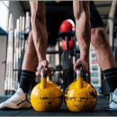 근력운동 이미지