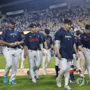 프로야구 롯데, 22년 만에 10연패 '충격'…LG에 져 4위로 하락(종합) 이미지