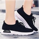 하얀운동화 이미지