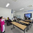 한국지체장애인협회 앞 | 수원실버강사 김효정 강사 수원·경기도지체장애협회 주관, 장애어르신들 대상으로 신바람 건강체조...