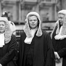 Latest News Reading 이미지