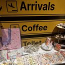 퍼피바게트 | [부산 서면역 카페 추천]부산 이색 카페 공항 컨셉의 33게이트 내돈내산 퍼피슈 후기