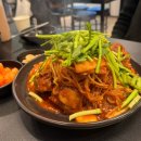 서울감자탕 | 주말 데이트하기 좋은 서울숲 맛집 | 맷돌감자탕 매운 뼈찜 후기