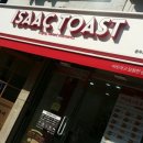 이삭토스트 앞 보도 이미지