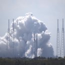 승무원 비행 전에 최종 팔콘 9 발사를위한 SpaceX 준비 로켓 이미지