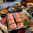 욱이네식당 이미지