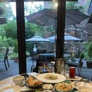 현대웰빙랜드 | 과천맛집 갤러리카페 봄, 미술 전시와 함께 하는 고급 식당 추천 후기