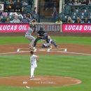 1회초 홈런 - 벤치클리어링 - 선발투수 퇴장 ㅋㅋㅋㅋㅋㅋㅋ.gif 이미지