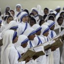19/09/27 Indian court bails Mother Teresa nun after 15 months in jail - Church welcomes release of sick Missionaries of Charity sister accused of sell 이미지