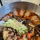 경아식당 노량진점 | [서울/노량진 맛집] 강원도에서 직접 공수한 고랭지 묵은지 삼겹살, '경아식당 노량진점' 후기 :)