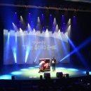 THE휴 콘서트 이미지