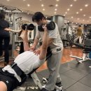 세븐일레븐 산본디오플러스점 | 산본헬스장, 헬스 전문 센터! 전 직원이 바디프로필을 보유했어요